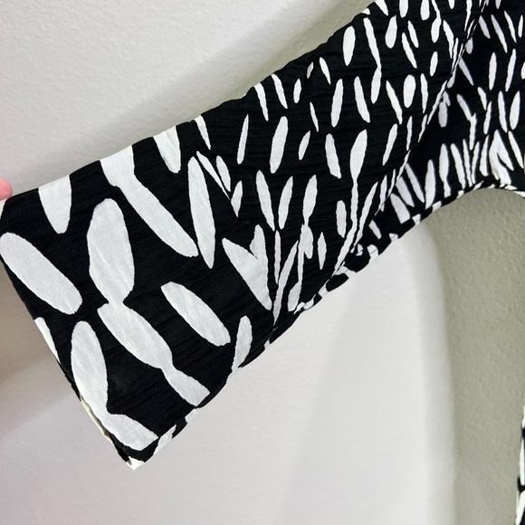 EMMELLE NYC Open Front Kimono Coat Layer Black White Jacket Size Large Luxury - Picture 4 of 14